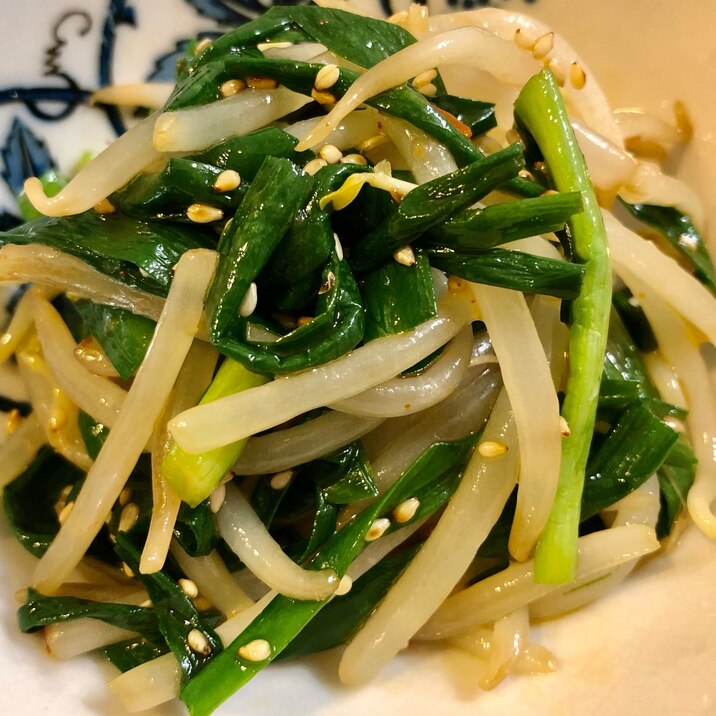 冷たいビールと もやしとニラのピリ辛簡単副菜 レシピ 作り方 By St1225 楽天レシピ 冷たいビールと もやしとニラのピリ辛簡単副菜 レシピ 作り方 By St1225 楽天レシピ